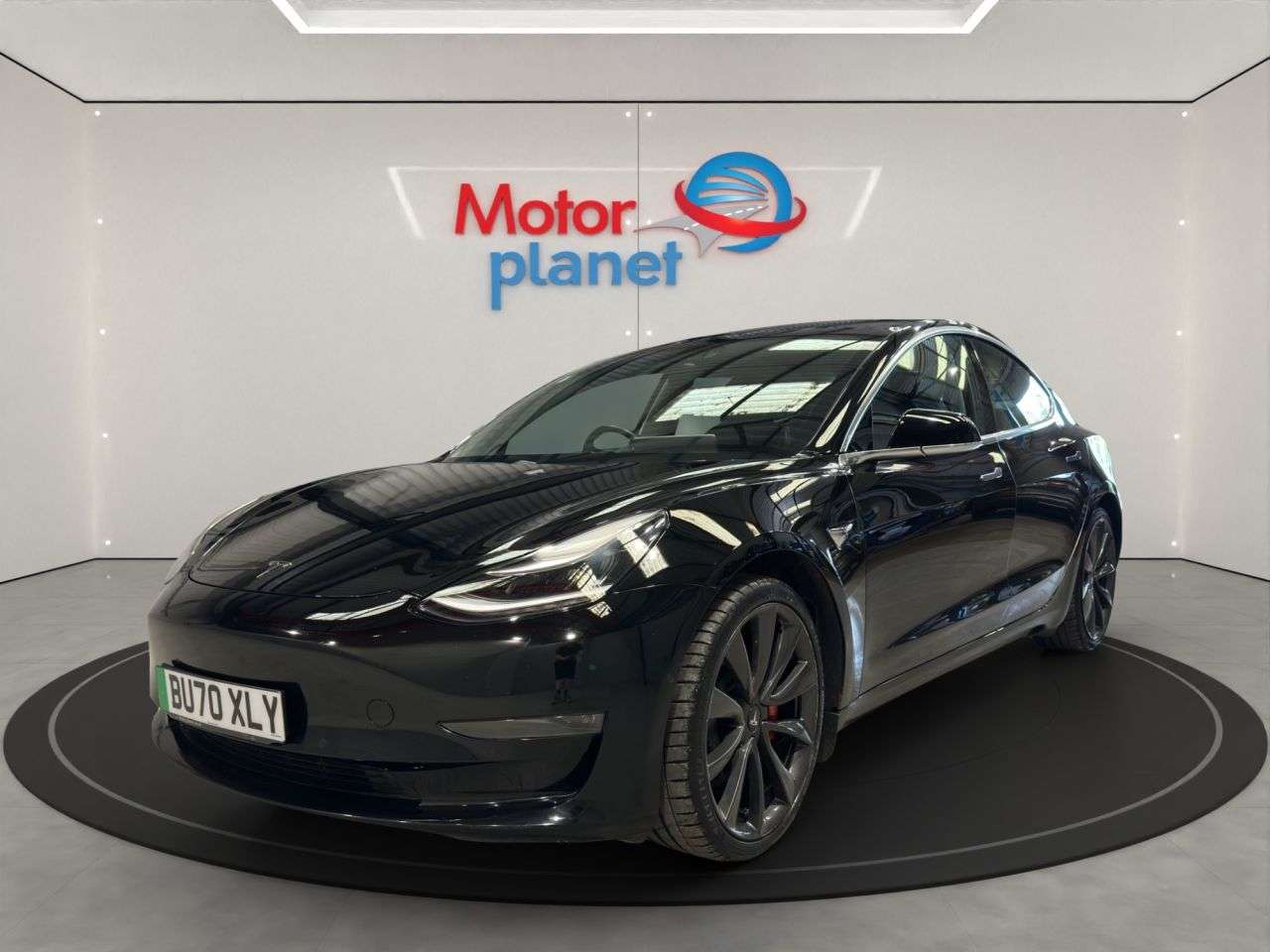 A 2020 TESLA MODEL 3 (Dual Motor) Performance Saloon 4dr Electric Auto 4WDE (Performance Upgrade A 2020 TESLA MODEL 3 (Dual Motor) Performance Saloon 4dr Electric Auto 4WDE (Performance Upgrade