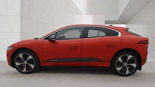 A 2020 JAGUAR I-PACE 400 90kWh HSE SUV 5dr Electric Auto 4WD (400 ps) A 2020 JAGUAR I-PACE 400 90kWh HSE SUV 5dr Electric Auto 4WD (400 ps)