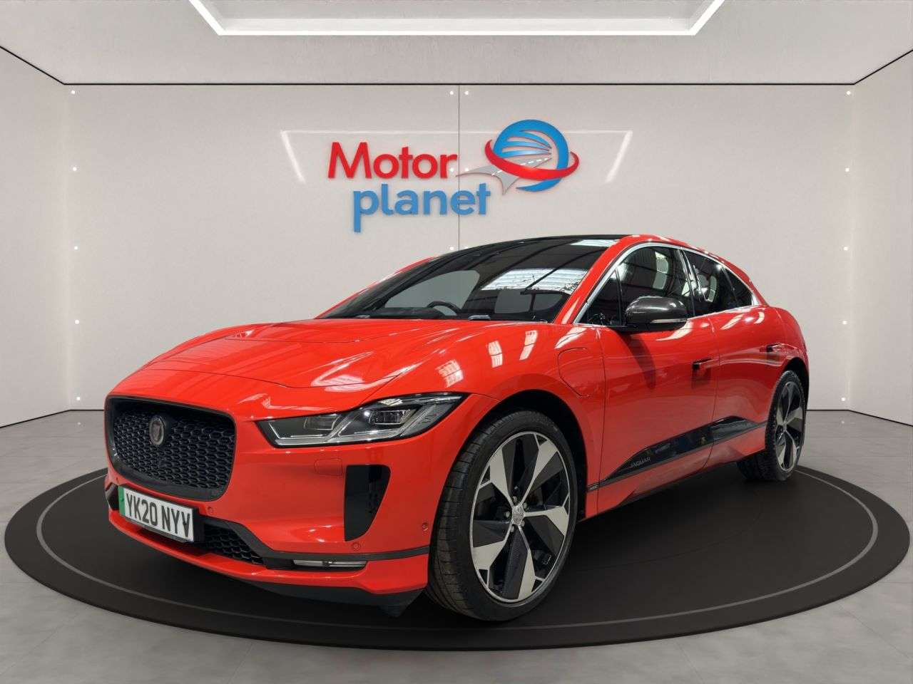 A 2020 JAGUAR I-PACE 400 90kWh HSE SUV 5dr Electric Auto 4WD (400 ps) A 2020 JAGUAR I-PACE 400 90kWh HSE SUV 5dr Electric Auto 4WD (400 ps)