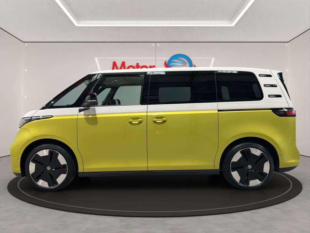 A 2024 VOLKSWAGEN ID. BUZZ Pro 77kWh 1ST Edition MPV 5dr Electric Auto (204 ps) A 2024 VOLKSWAGEN ID. BUZZ Pro 77kWh 1ST Edition MPV 5dr Electric Auto (204 ps)
