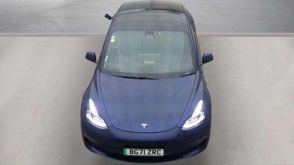 A 2021 TESLA MODEL 3 (Dual Motor) Long Range Saloon 4dr Electric Auto 4WDE (346 ps) A 2021 TESLA MODEL 3 (Dual Motor) Long Range Saloon 4dr Electric Auto 4WDE (346 ps)