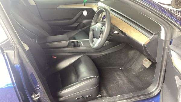 2021 TESLA MODEL 3 2021 TESLA MODEL 3