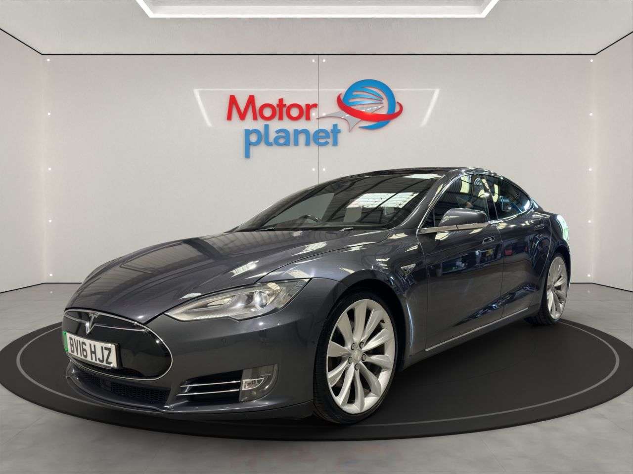 A 2016 TESLA MODEL S 85 Hatchback 5dr Electric Auto (362 bhp) A 2016 TESLA MODEL S 85 Hatchback 5dr Electric Auto (362 bhp)