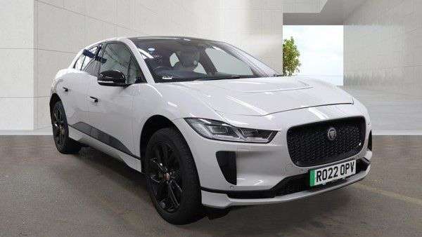 A 2022 JAGUAR I-PACE 400 90kWh HSE Black SUV 5dr Electric Auto 4WD (400 ps) A 2022 JAGUAR I-PACE 400 90kWh HSE Black SUV 5dr Electric Auto 4WD (400 ps)