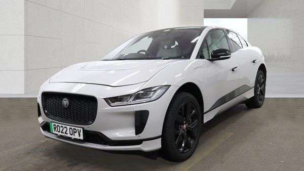 A 2022 JAGUAR I-PACE 400 90kWh HSE Black SUV 5dr Electric Auto 4WD (400 ps) A 2022 JAGUAR I-PACE 400 90kWh HSE Black SUV 5dr Electric Auto 4WD (400 ps)