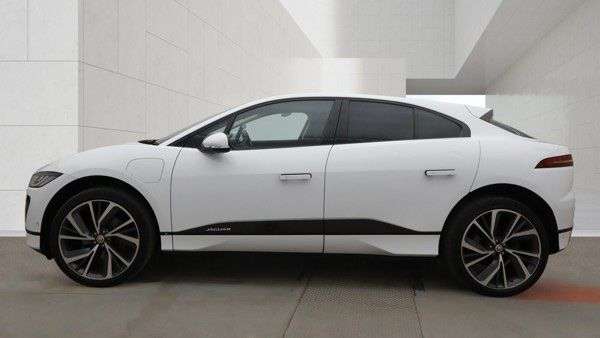 A 2020 JAGUAR I-PACE 400 90kWh S SUV 5dr Electric Auto 4WD (400 ps) A 2020 JAGUAR I-PACE 400 90kWh S SUV 5dr Electric Auto 4WD (400 ps)