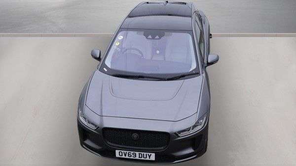 A 2019 JAGUAR I-PACE 400 90kWh HSE SUV 5dr Electric Auto 4WD (400 ps) A 2019 JAGUAR I-PACE 400 90kWh HSE SUV 5dr Electric Auto 4WD (400 ps)