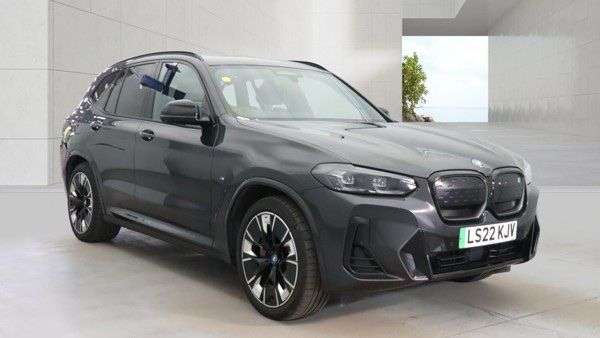 A 2022 BMW IX3 80kWh M Sport Pro SUV 5dr Electric Auto (286 ps) A 2022 BMW IX3 80kWh M Sport Pro SUV 5dr Electric Auto (286 ps)