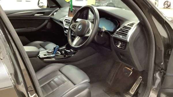 2022 BMW IX3 2022 BMW IX3