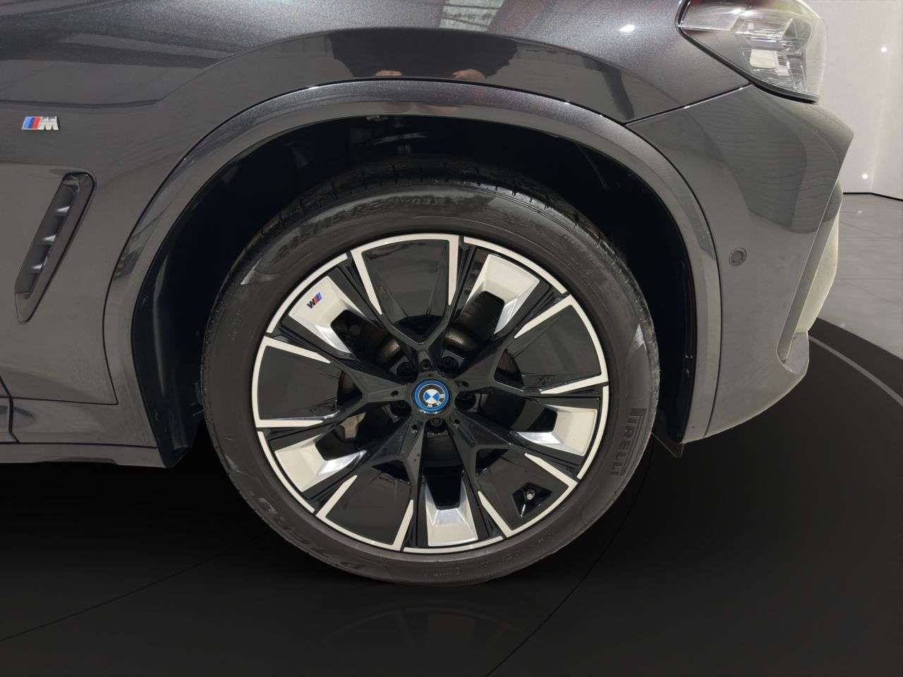 2022 BMW IX3 2022 BMW IX3