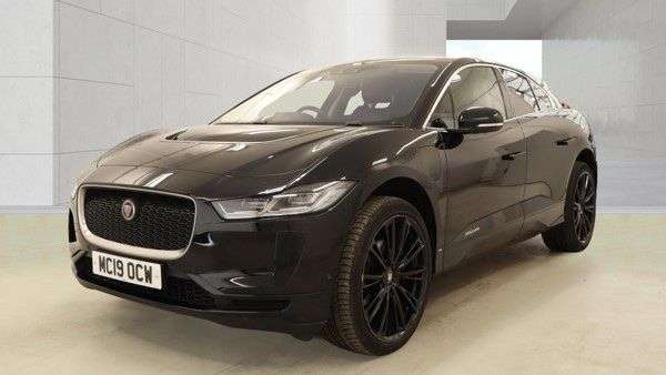 A 2019 JAGUAR I-PACE 400 90kWh SE SUV 5dr Electric Auto 4WD (400 ps) A 2019 JAGUAR I-PACE 400 90kWh SE SUV 5dr Electric Auto 4WD (400 ps)
