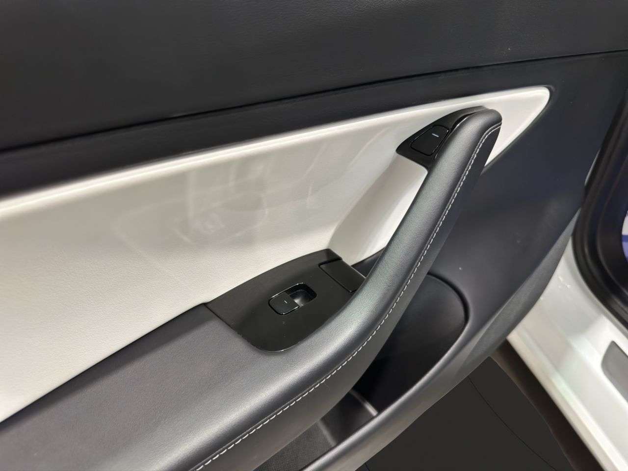 2020 TESLA MODEL 3 2020 TESLA MODEL 3