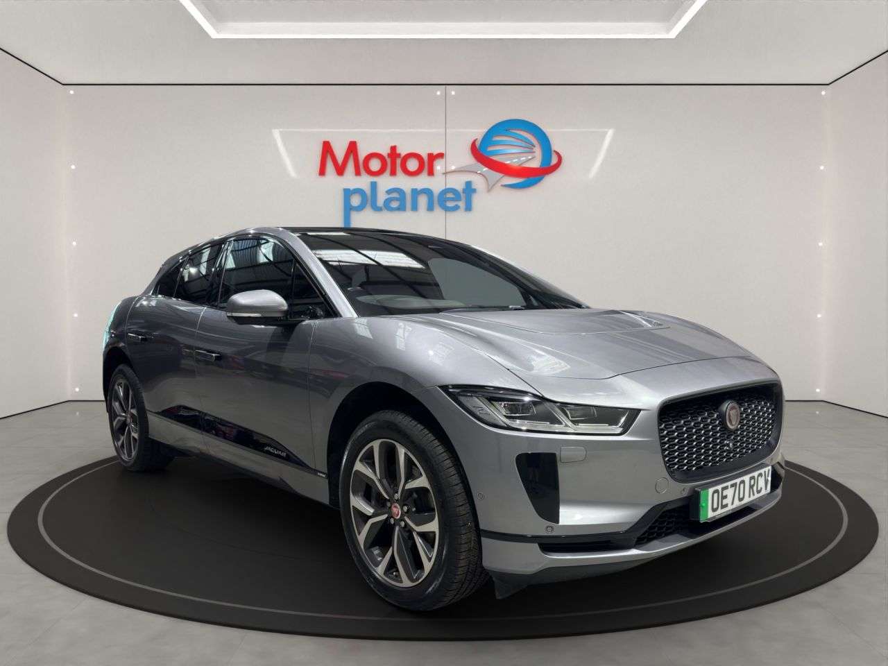 A 2020 JAGUAR I-PACE 400 90kWh HSE SUV 5dr Electric Auto 4WD (400 ps) A 2020 JAGUAR I-PACE 400 90kWh HSE SUV 5dr Electric Auto 4WD (400 ps)