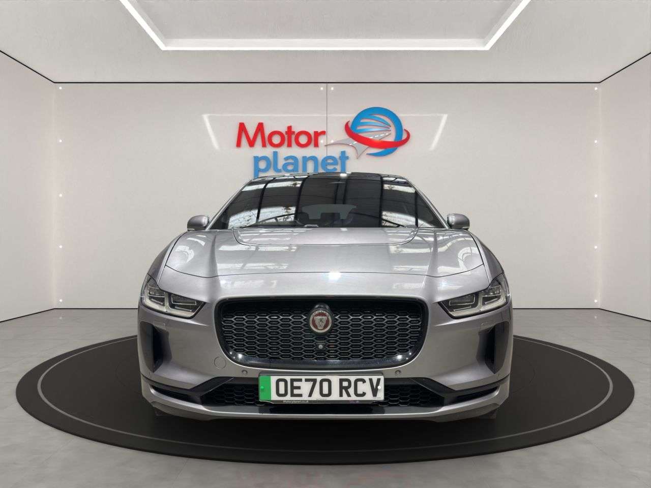 A 2020 JAGUAR I-PACE 400 90kWh HSE SUV 5dr Electric Auto 4WD (400 ps) A 2020 JAGUAR I-PACE 400 90kWh HSE SUV 5dr Electric Auto 4WD (400 ps)