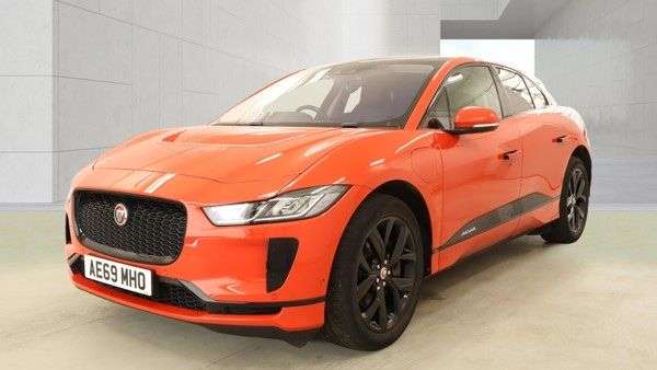 A 2019 JAGUAR I-PACE 400 90kWh S SUV 5dr Electric Auto 4WD (400 ps) A 2019 JAGUAR I-PACE 400 90kWh S SUV 5dr Electric Auto 4WD (400 ps)
