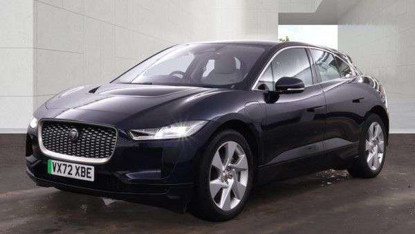 A 2022 JAGUAR I-PACE 400 90kWh SE SUV 5dr Electric Auto 4WD (400 ps) A 2022 JAGUAR I-PACE 400 90kWh SE SUV 5dr Electric Auto 4WD (400 ps)