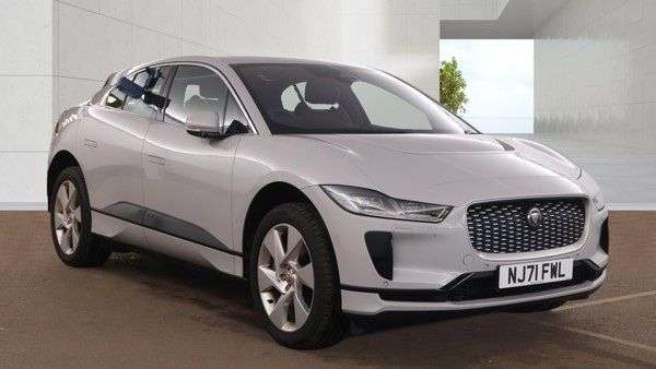 A 2022 JAGUAR I-PACE 400 90kWh SE SUV 5dr Electric Auto 4WD (400 ps) A 2022 JAGUAR I-PACE 400 90kWh SE SUV 5dr Electric Auto 4WD (400 ps)