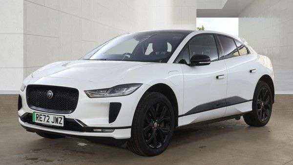 A 2023 JAGUAR I-PACE 400 90kWh HSE Black SUV 5dr Electric Auto 4WD (400 ps) A 2023 JAGUAR I-PACE 400 90kWh HSE Black SUV 5dr Electric Auto 4WD (400 ps)