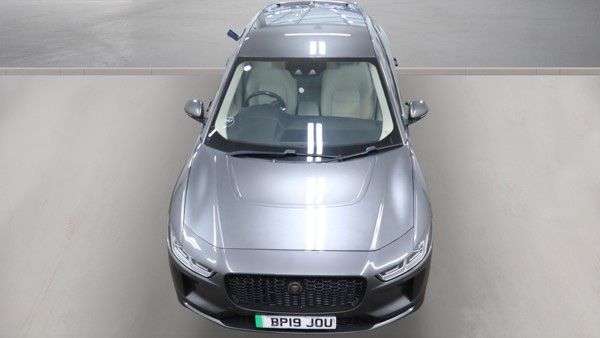 A 2019 JAGUAR I-PACE 400 90kWh SE SUV 5dr Electric Auto 4WD (400 ps) A 2019 JAGUAR I-PACE 400 90kWh SE SUV 5dr Electric Auto 4WD (400 ps)