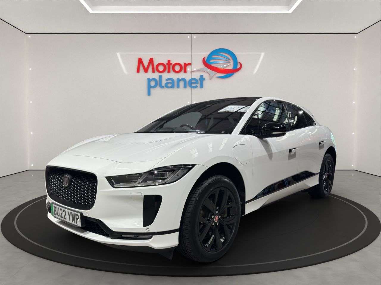 A 2022 JAGUAR I-PACE 400 90kWh Black SUV 5dr Electric Auto 4WD (400 ps) A 2022 JAGUAR I-PACE 400 90kWh Black SUV 5dr Electric Auto 4WD (400 ps)