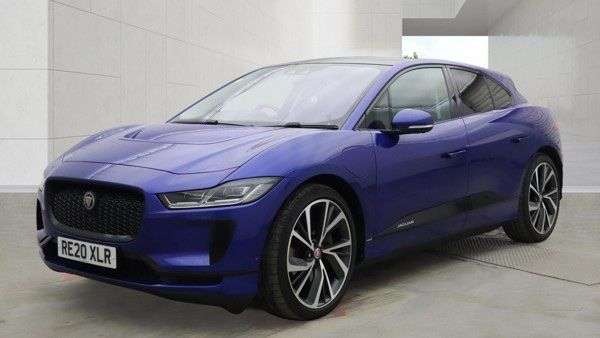 A 2020 JAGUAR I-PACE 400 90kWh HSE SUV 5dr Electric Auto 4WD (400 ps) A 2020 JAGUAR I-PACE 400 90kWh HSE SUV 5dr Electric Auto 4WD (400 ps)