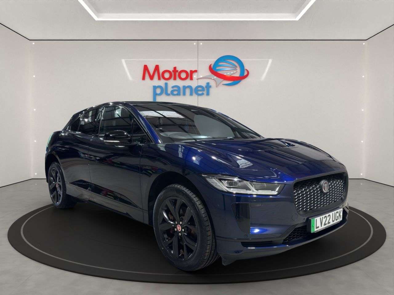 A 2022 JAGUAR I-PACE 400 90kWh Black SUV 5dr Electric Auto 4WD (400 ps) A 2022 JAGUAR I-PACE 400 90kWh Black SUV 5dr Electric Auto 4WD (400 ps)