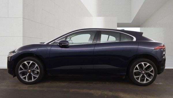 A 2022 JAGUAR I-PACE 400 90kWh HSE SUV 5dr Electric Auto 4WD (400 ps) A 2022 JAGUAR I-PACE 400 90kWh HSE SUV 5dr Electric Auto 4WD (400 ps)