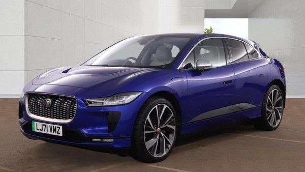 A 2021 JAGUAR I-PACE 400 90kWh HSE SUV 5dr Electric Auto 4WD (400 ps) A 2021 JAGUAR I-PACE 400 90kWh HSE SUV 5dr Electric Auto 4WD (400 ps)