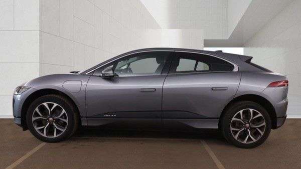 A 2020 JAGUAR I-PACE 400 90kWh HSE SUV 5dr Electric Auto 4WD (400 ps) A 2020 JAGUAR I-PACE 400 90kWh HSE SUV 5dr Electric Auto 4WD (400 ps)