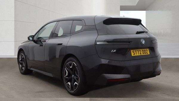 2022 BMW IX 2022 BMW IX