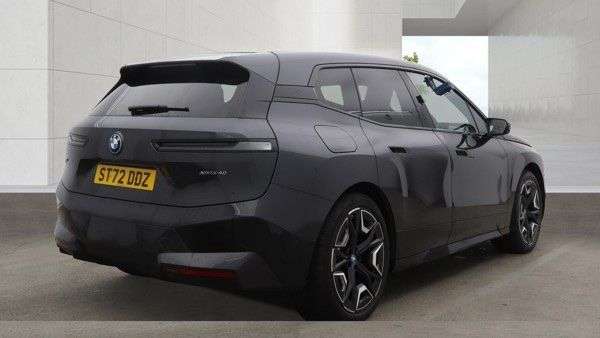 2022 BMW IX 2022 BMW IX