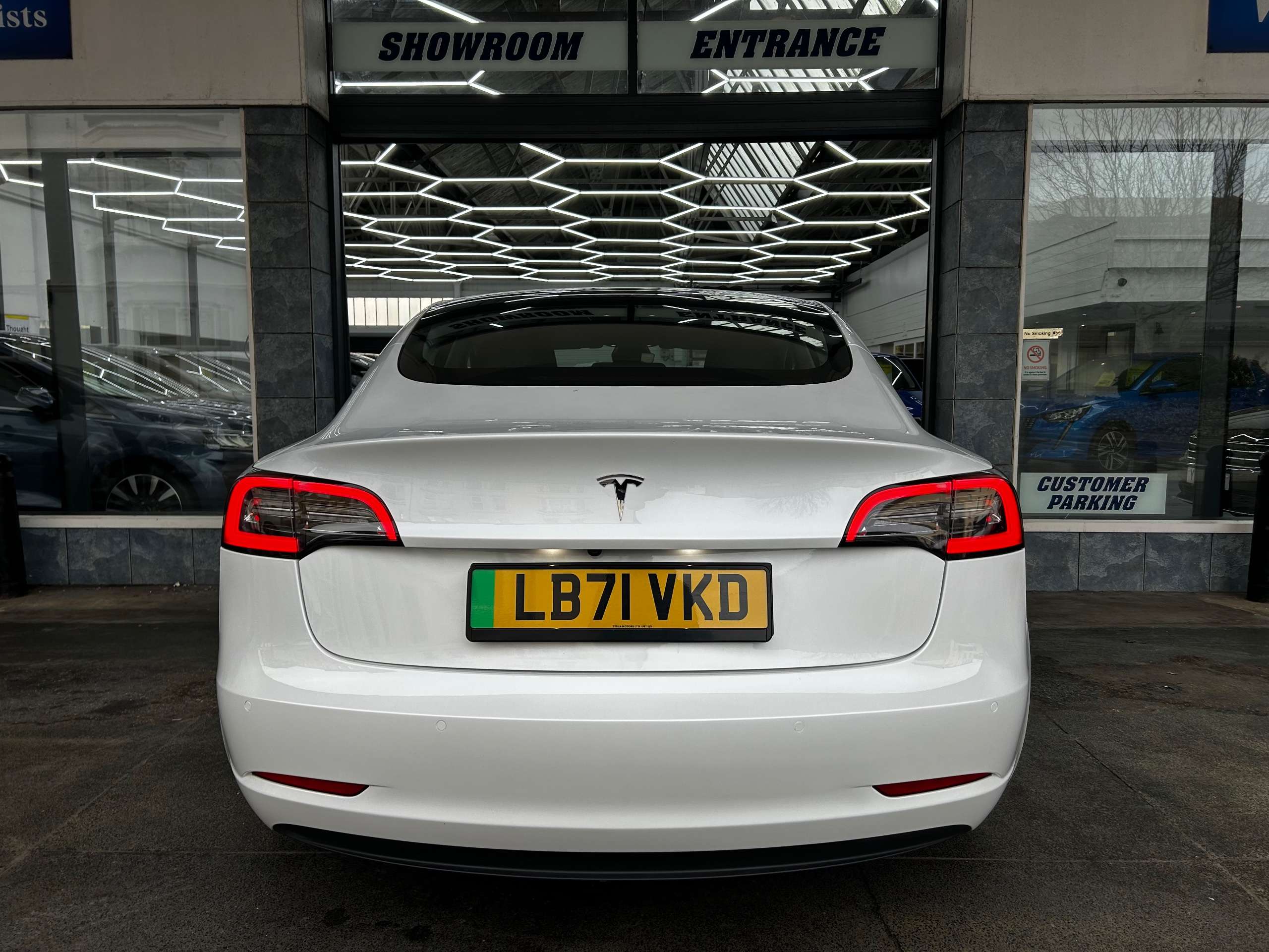 2021 TESLA MODEL 3 2021 TESLA MODEL 3