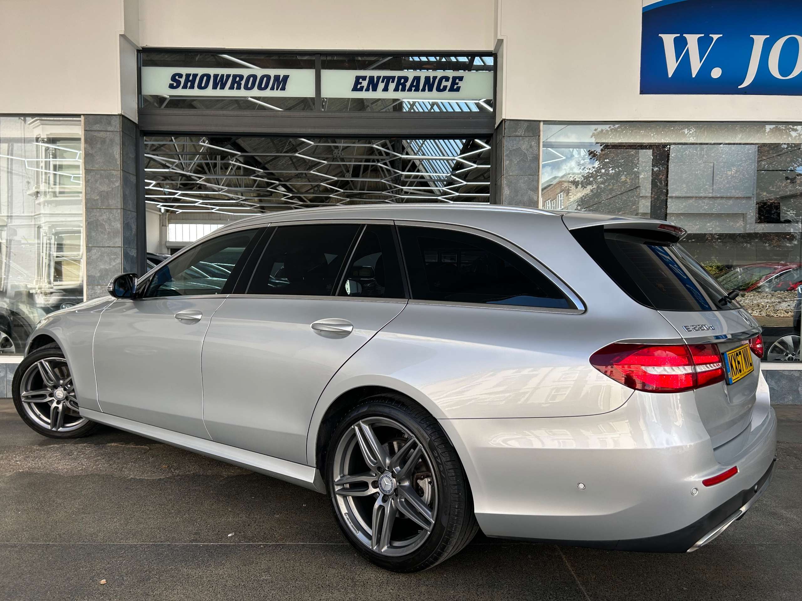2017 MERCEDES-BENZ E CLASS 2017 MERCEDES-BENZ E CLASS