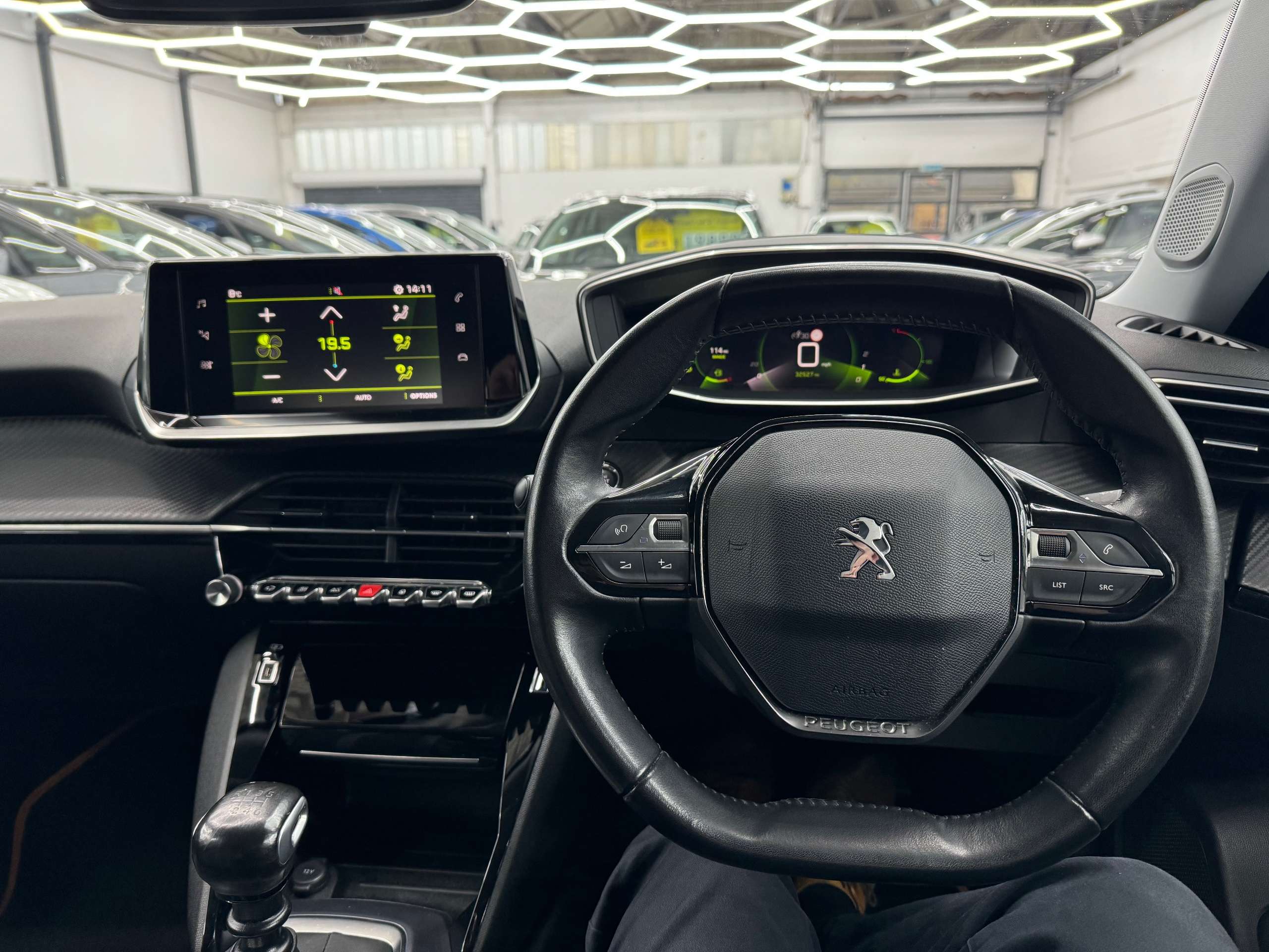 2020 PEUGEOT 2008 2020 PEUGEOT 2008