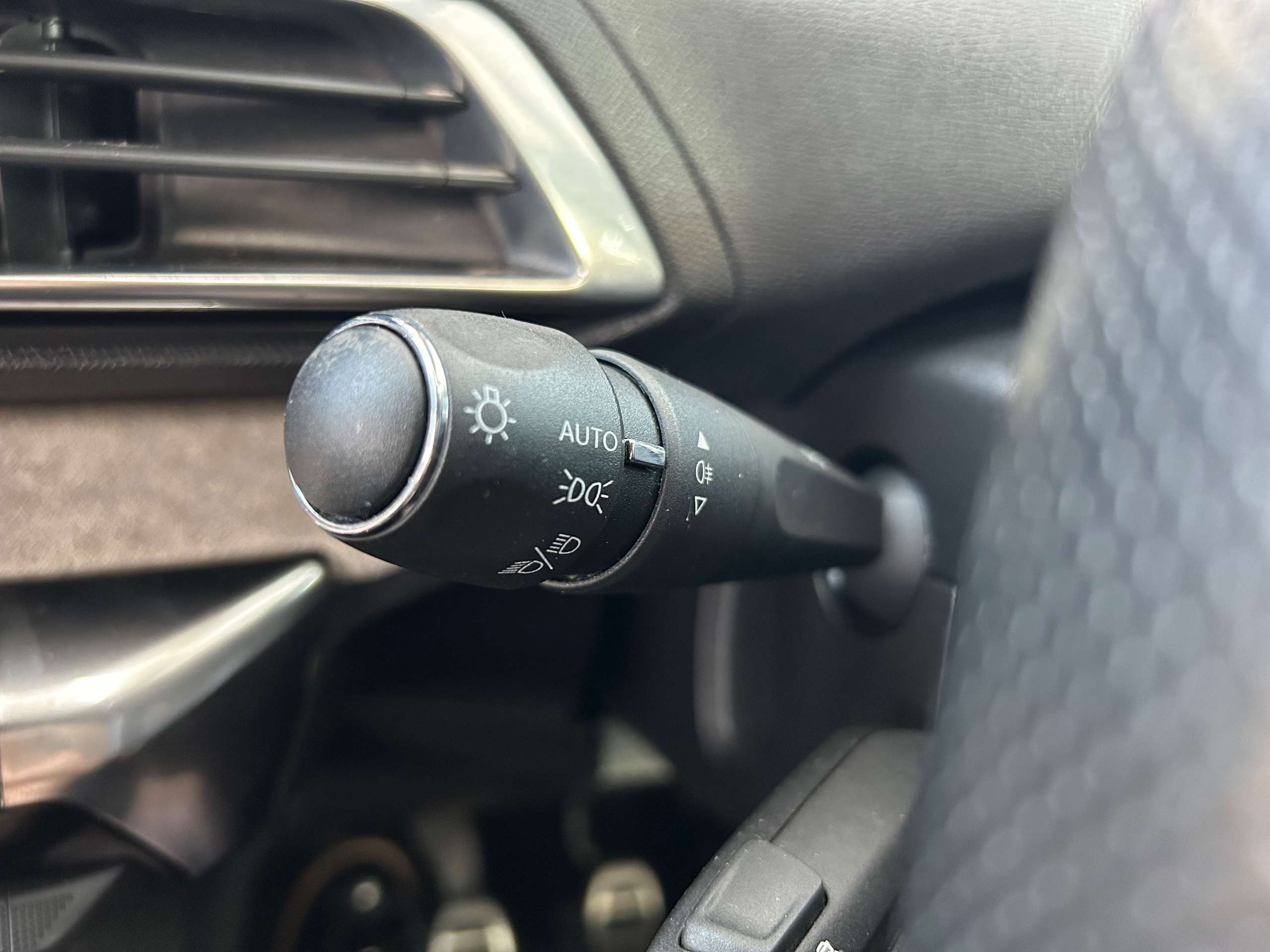 2021 PEUGEOT 3008 2021 PEUGEOT 3008