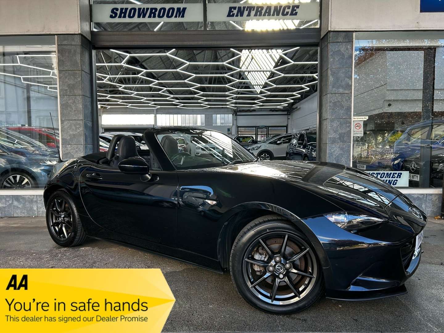 2016 MAZDA MX-5 2016 MAZDA MX-5