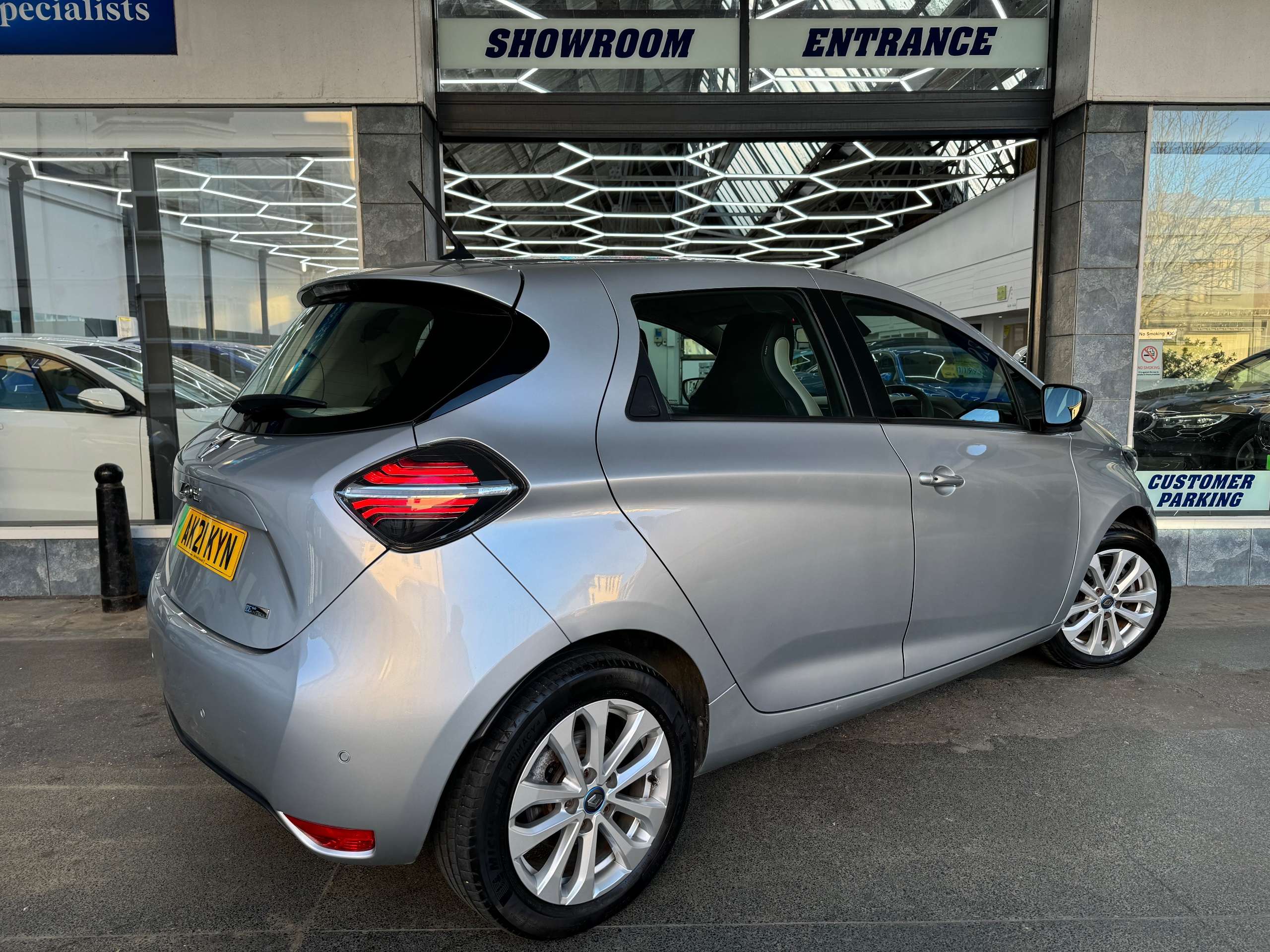 2021 RENAULT ZOE 2021 RENAULT ZOE