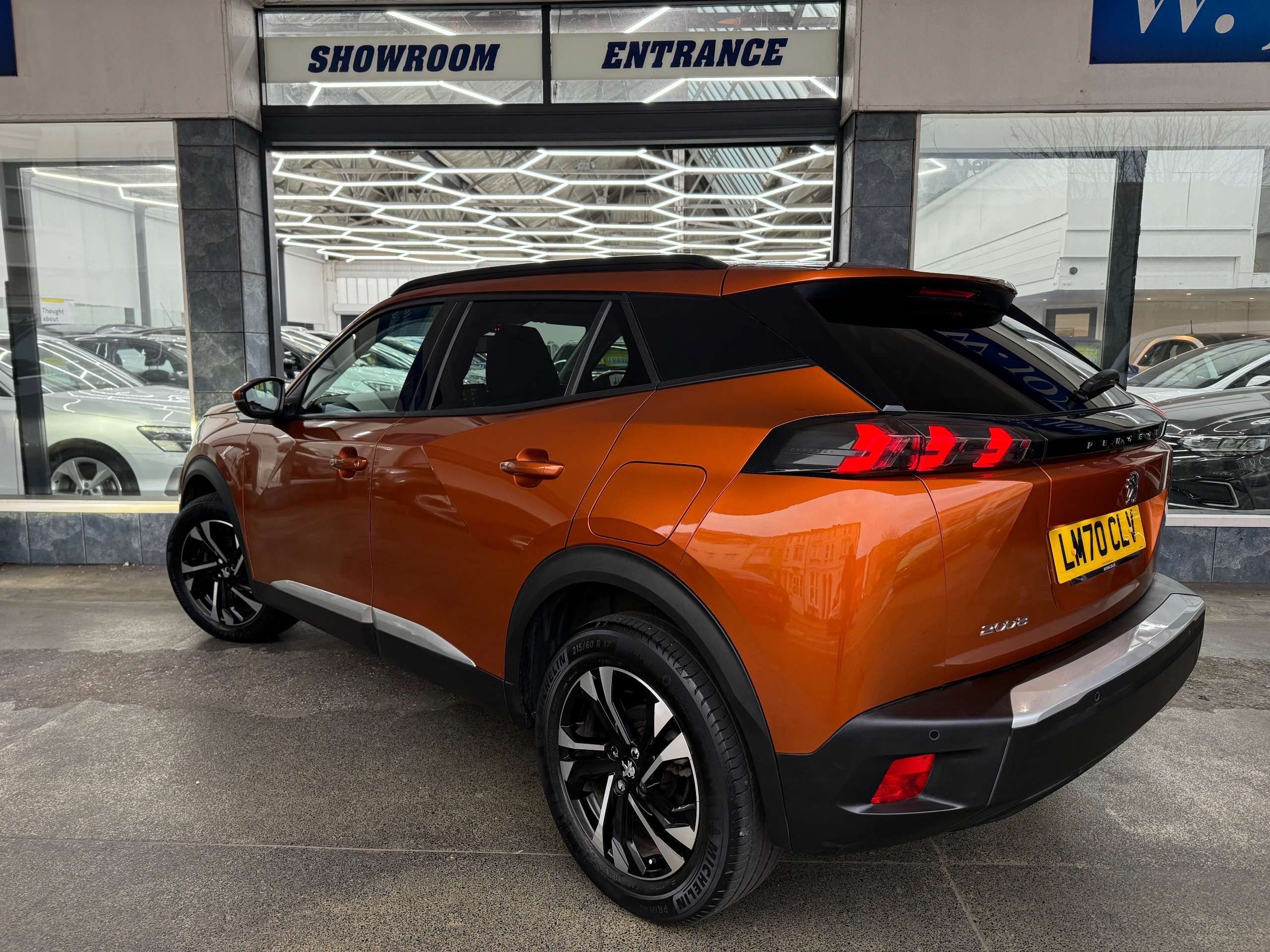 2020 PEUGEOT 2008 2020 PEUGEOT 2008