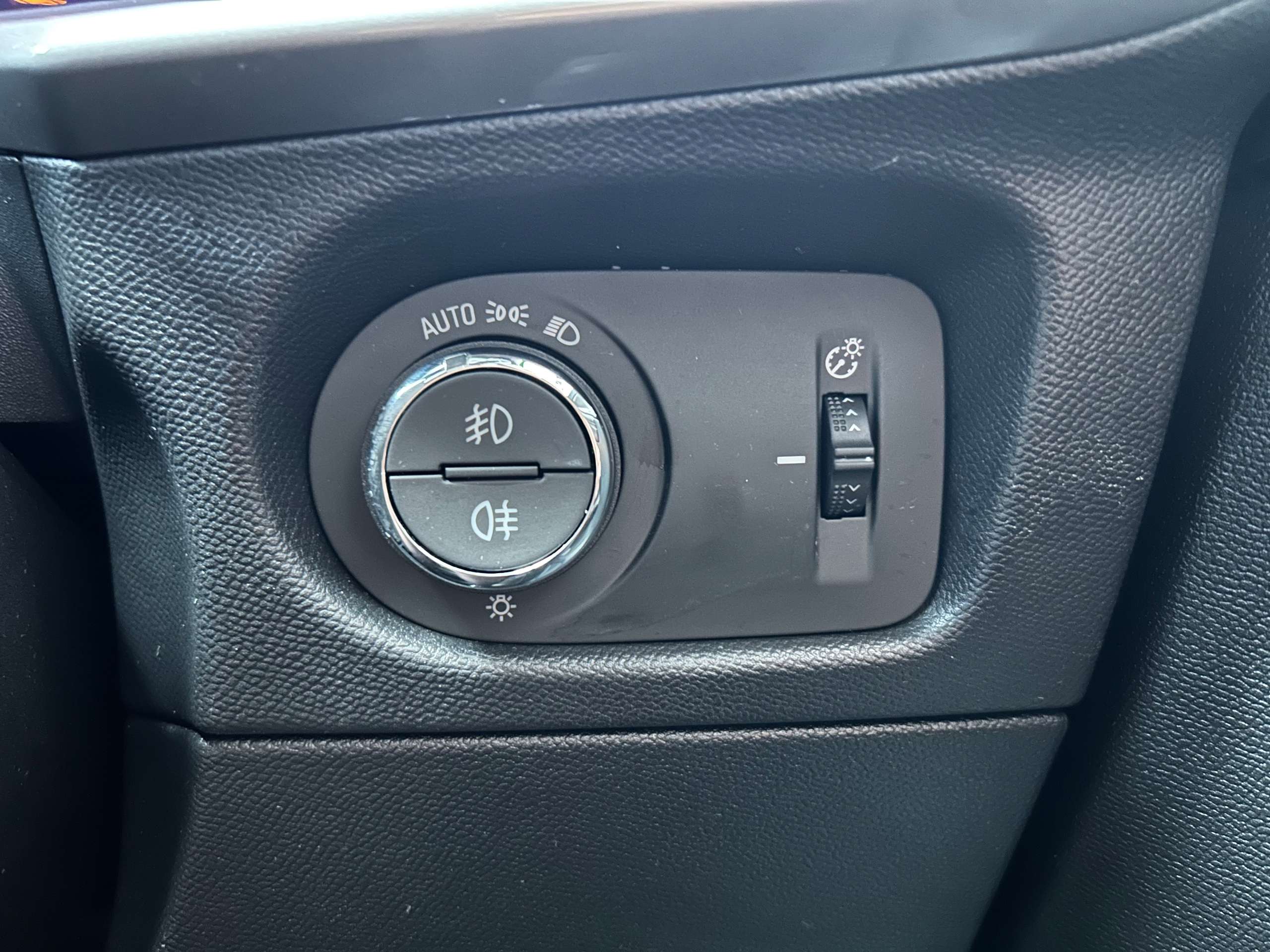 2023 VAUXHALL MOKKA 2023 VAUXHALL MOKKA