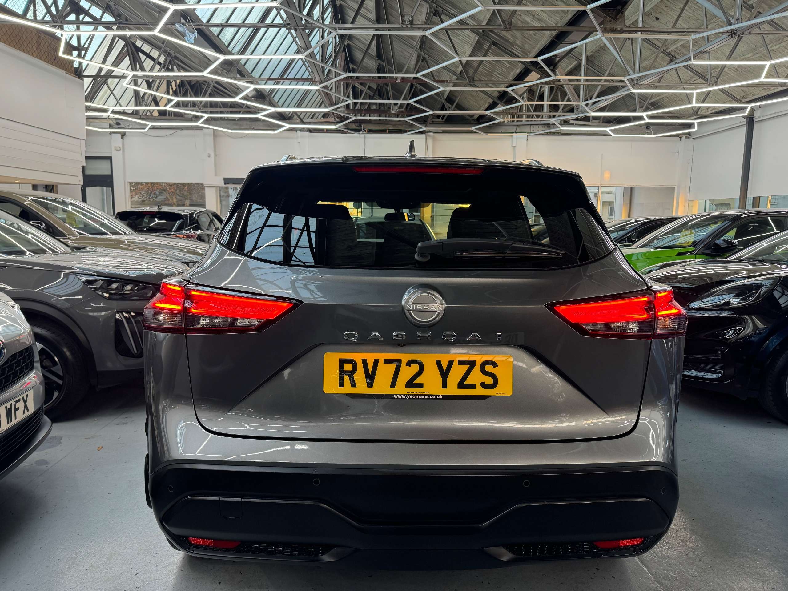 A 2022 NISSAN QASHQAI 1.3 DIG-T MHEV Acenta Premium SUV Petrol Hybrid XTRON Euro 6 (s/s) (158 ps) 5dr A 2022 NISSAN QASHQAI 1.3 DIG-T MHEV Acenta Premium SUV Petrol Hybrid XTRON Euro 6 (s/s) (158 ps) 5dr