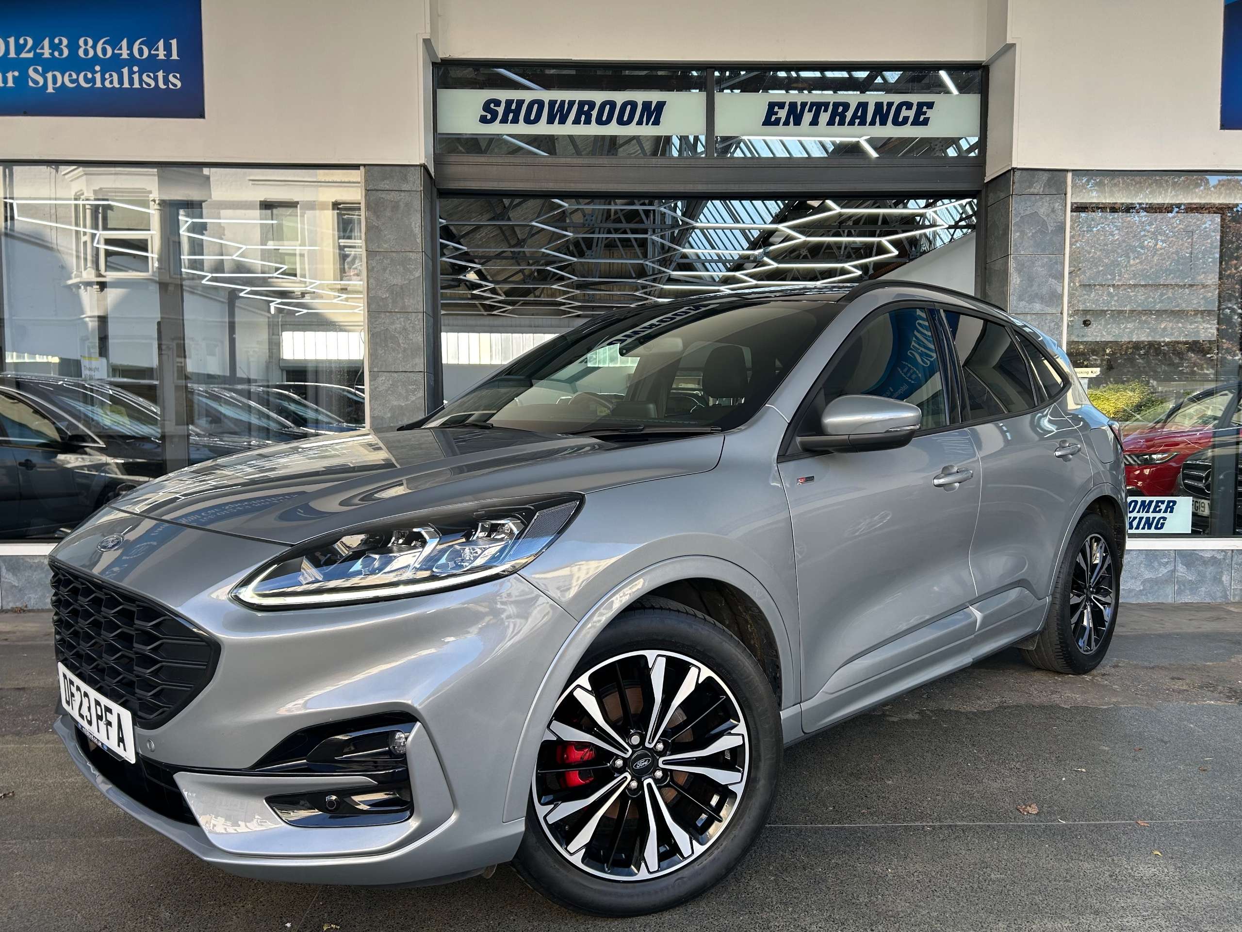 A 2023 FORD KUGA 2.5h Duratec ST-Line X Edition SUV Petrol Hybrid CVT Euro 6 (s/s) (190 ps) 5dr A 2023 FORD KUGA 2.5h Duratec ST-Line X Edition SUV Petrol Hybrid CVT Euro 6 (s/s) (190 ps) 5dr