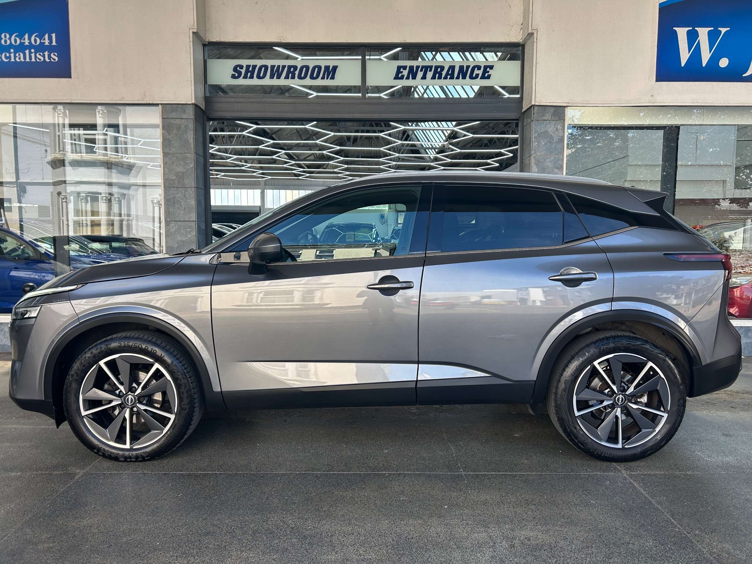 A 2023 NISSAN QASHQAI 1.3 DIG-T MHEV Tekna SUV Petrol Hybrid XTRON Euro 6 (s/s) (158 ps) 5dr A 2023 NISSAN QASHQAI 1.3 DIG-T MHEV Tekna SUV Petrol Hybrid XTRON Euro 6 (s/s) (158 ps) 5dr