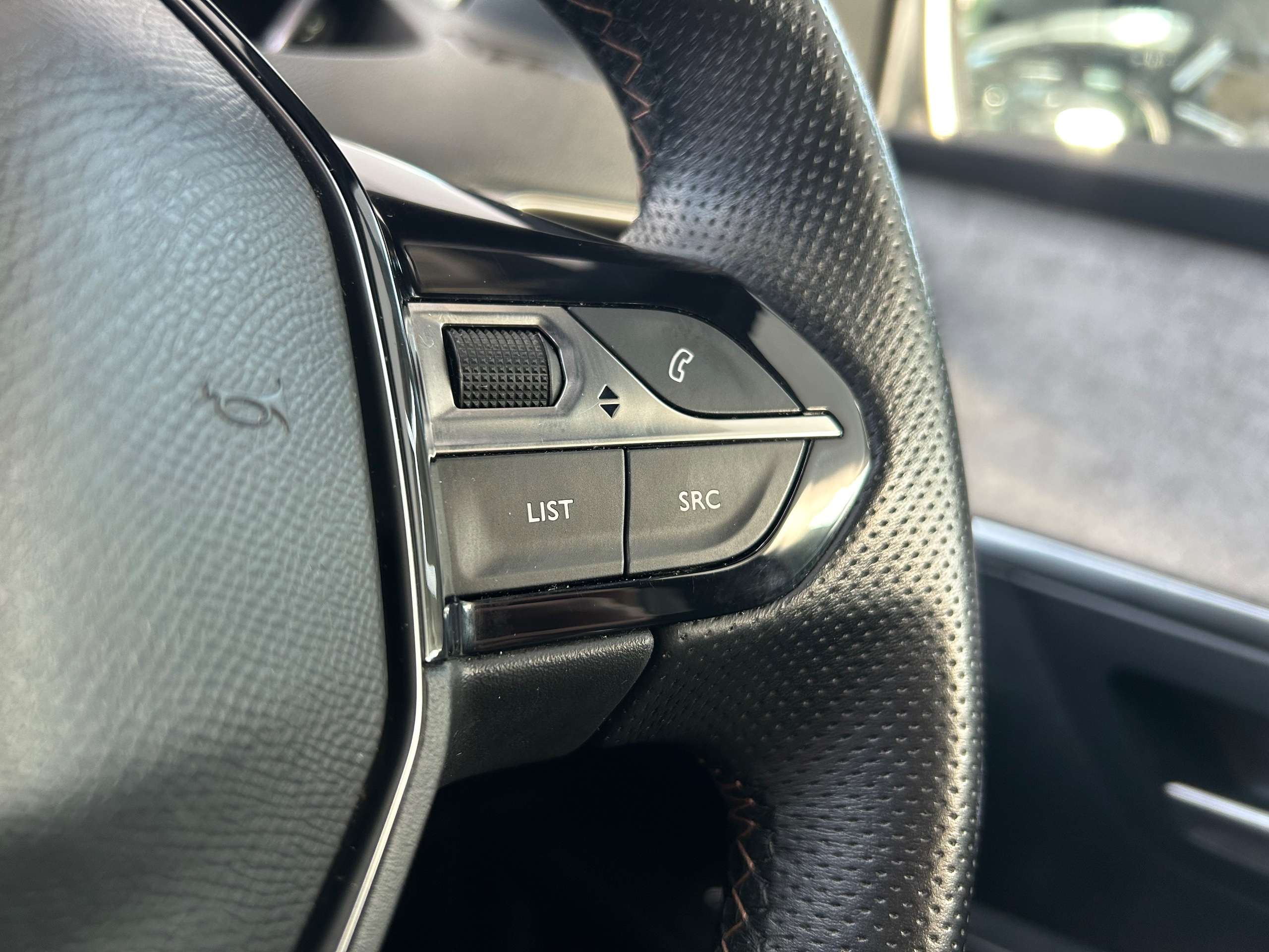 2021 PEUGEOT 3008 2021 PEUGEOT 3008