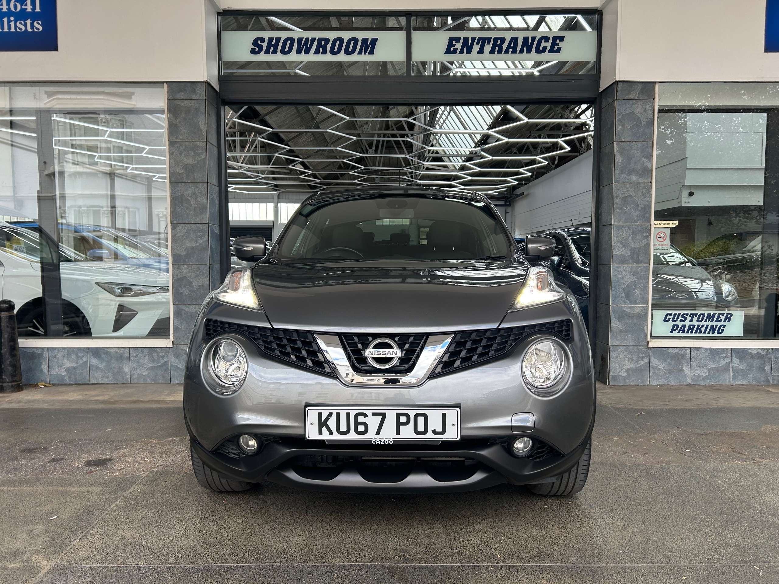 A 2017 NISSAN JUKE N-CONNECTA DCI A 2017 NISSAN JUKE N-CONNECTA DCI