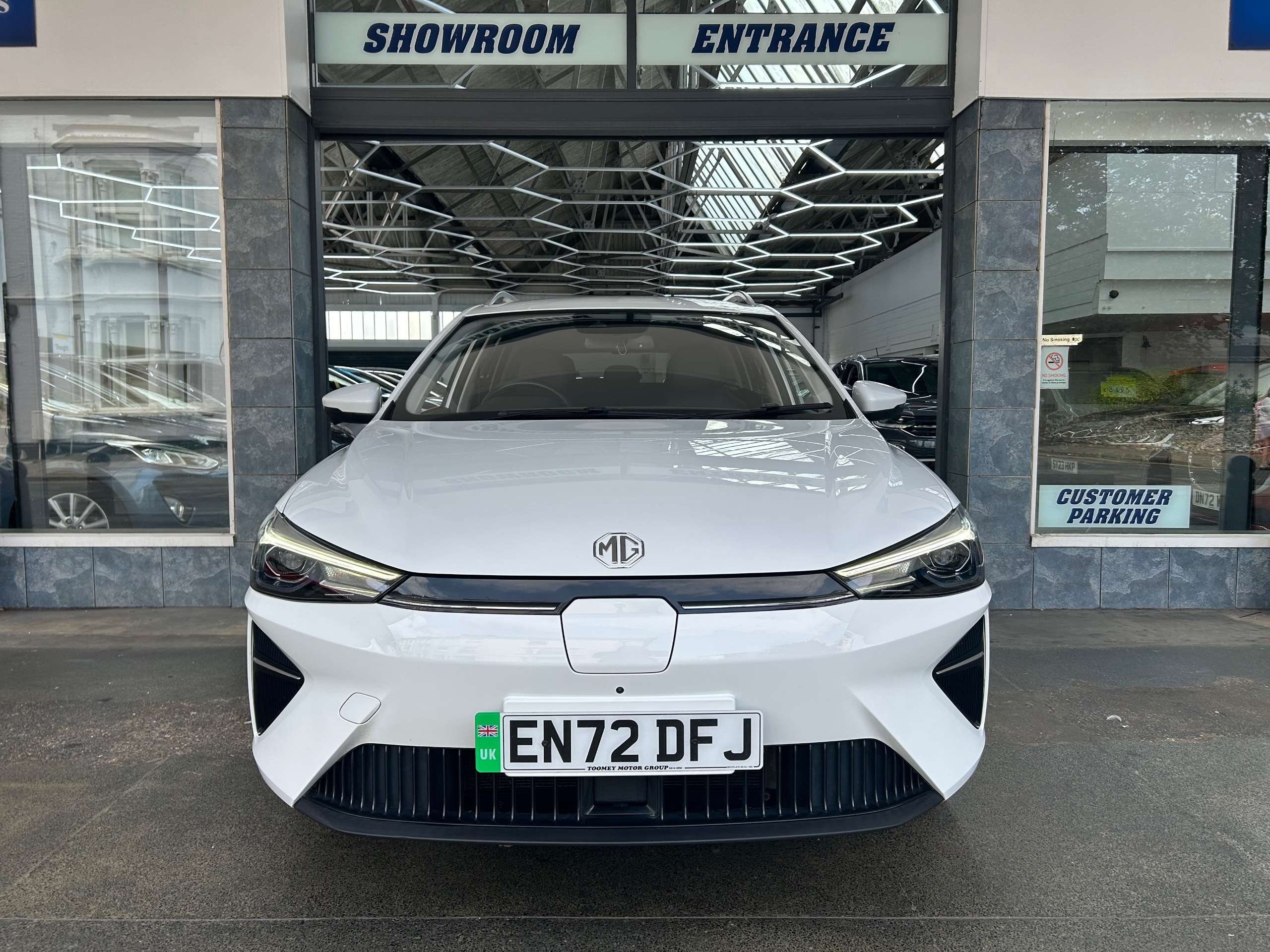 A 2022 MG MG5 61.1kWh Trophy Long Range Estate Electric Auto (156 ps) 5dr A 2022 MG MG5 61.1kWh Trophy Long Range Estate Electric Auto (156 ps) 5dr