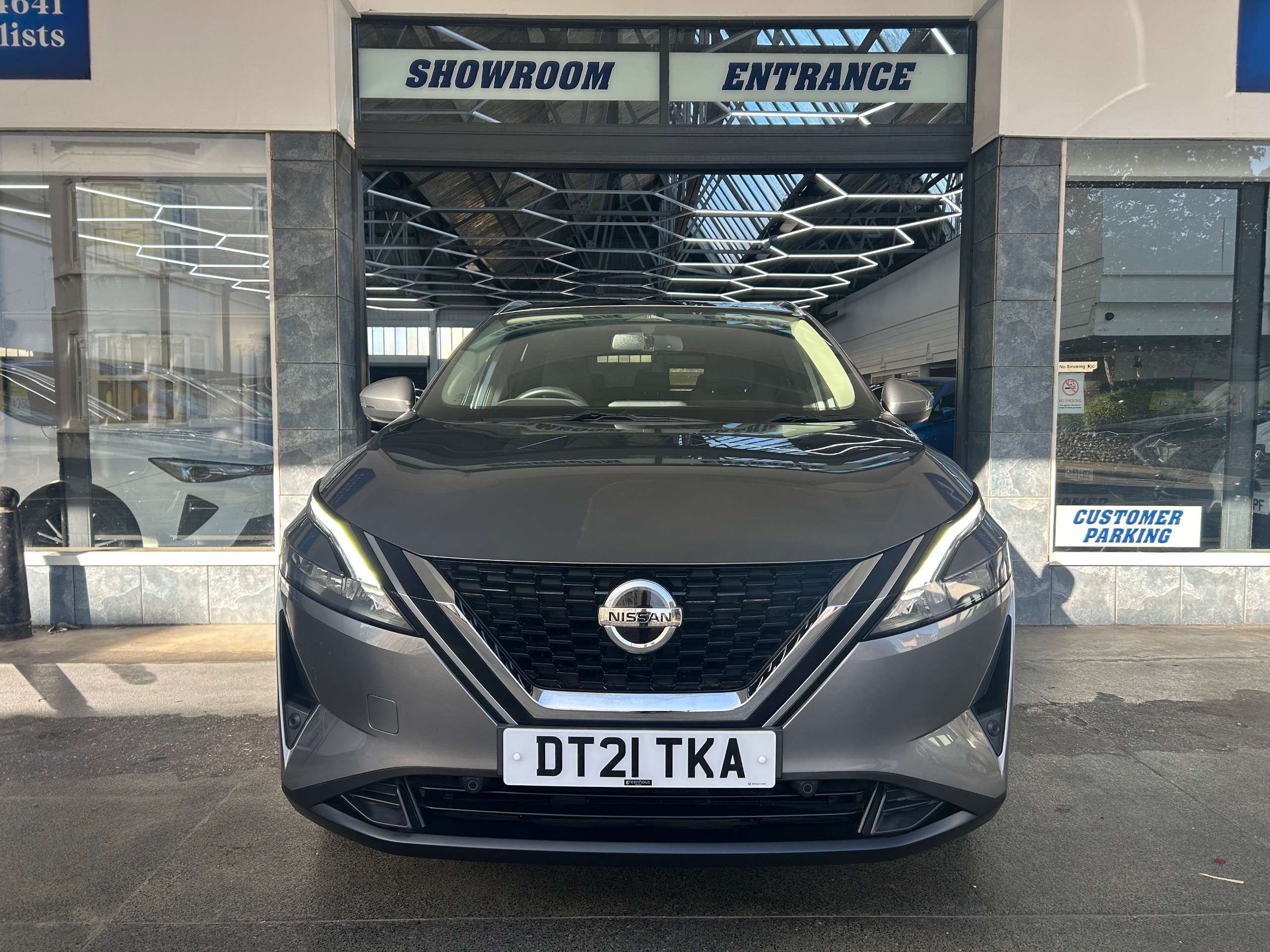A 2021 NISSAN QASHQAI 1.3 DIG-T MHEV N-Connecta SUV Petrol Hybrid XTRON Euro 6 (s/s) (158 ps) 5dr A 2021 NISSAN QASHQAI 1.3 DIG-T MHEV N-Connecta SUV Petrol Hybrid XTRON Euro 6 (s/s) (158 ps) 5dr