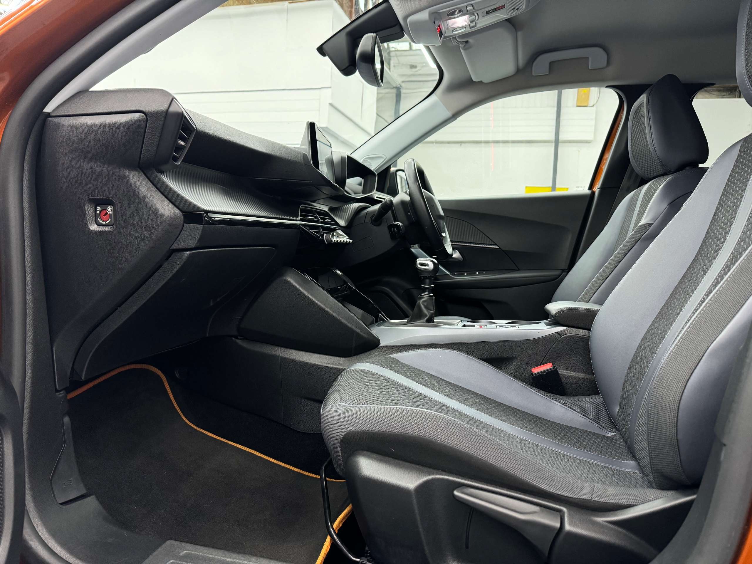 2020 PEUGEOT 2008 2020 PEUGEOT 2008