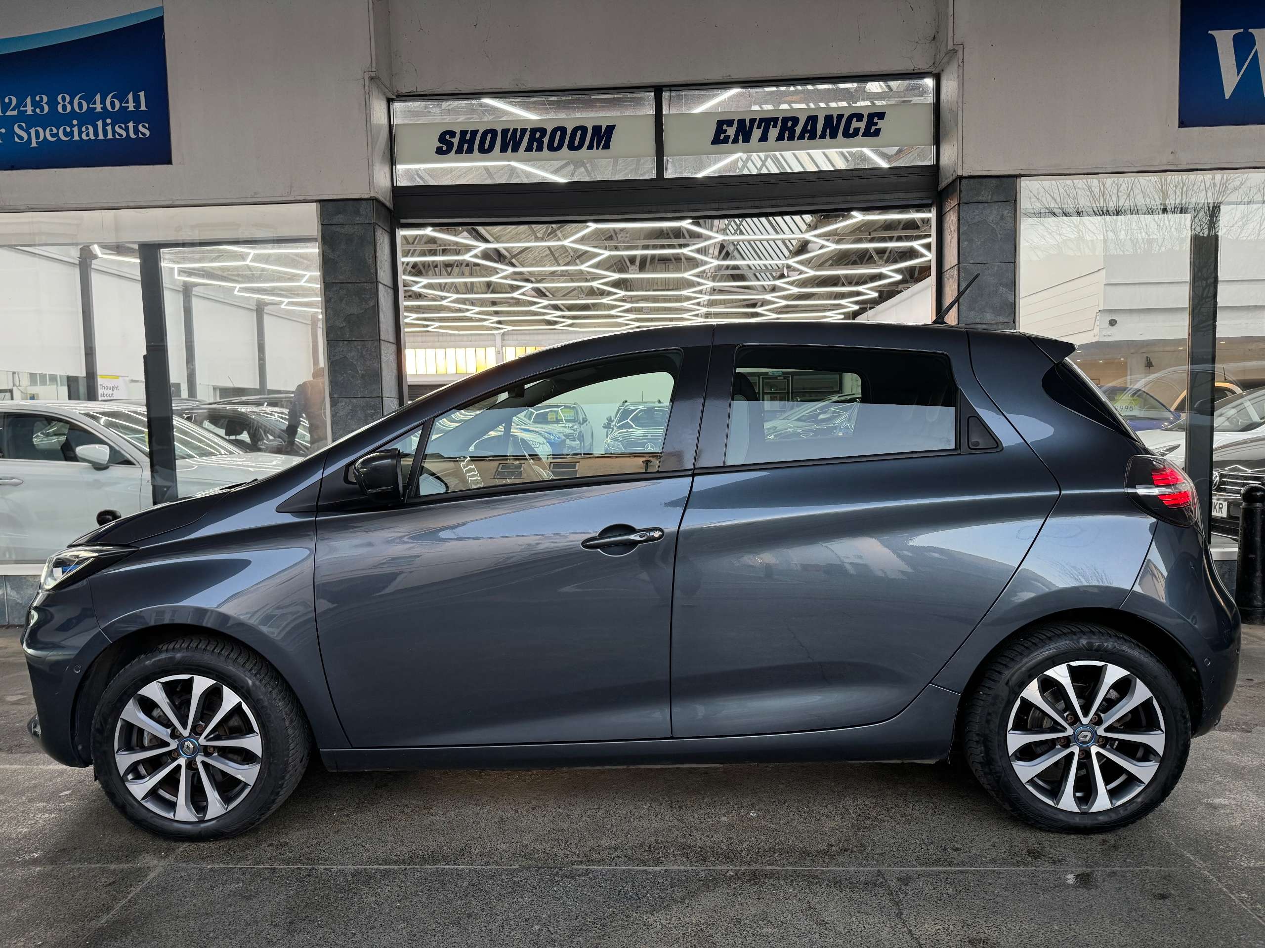 2021 RENAULT ZOE 2021 RENAULT ZOE