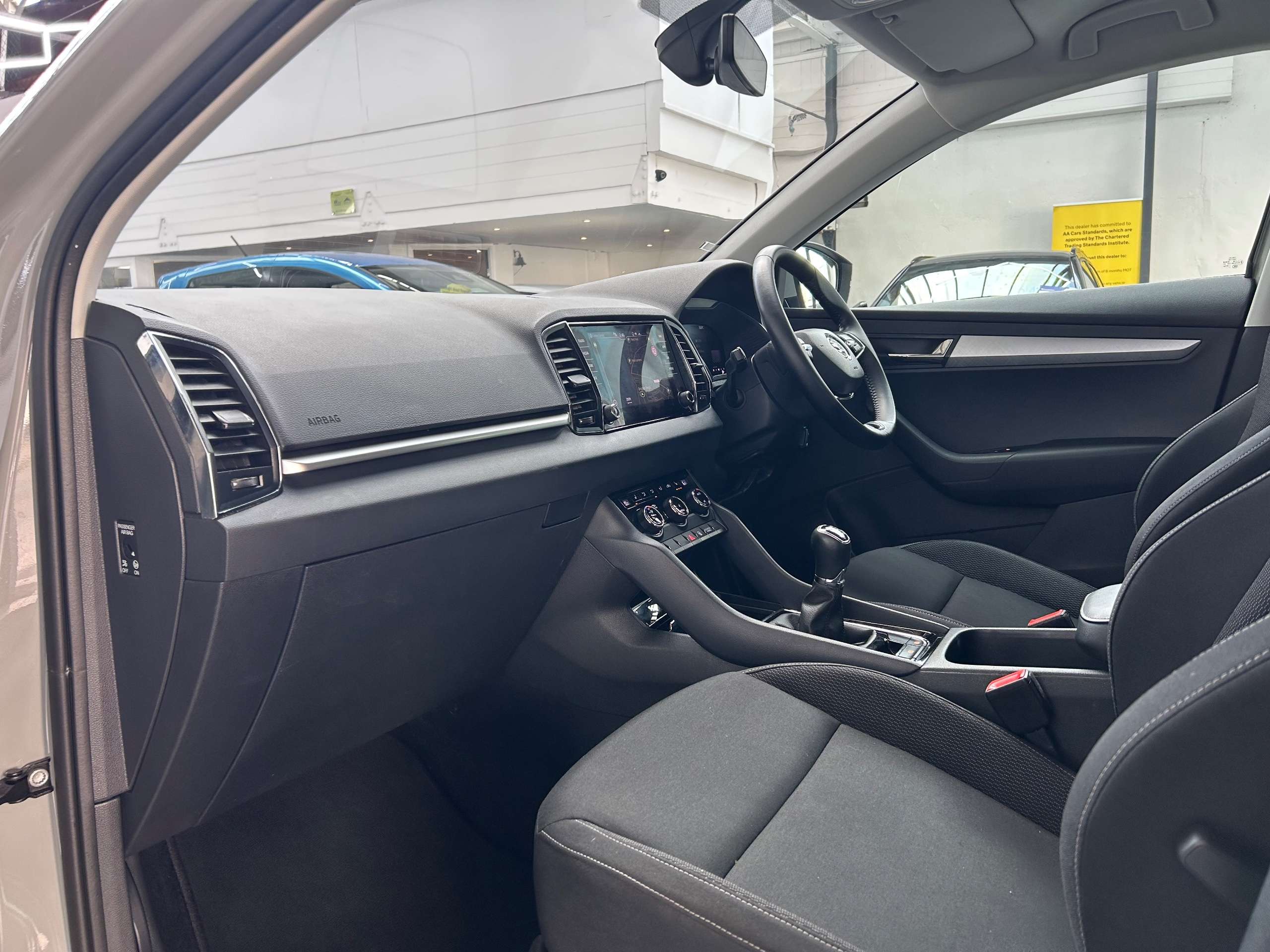2023 SKODA KAROQ 2023 SKODA KAROQ
