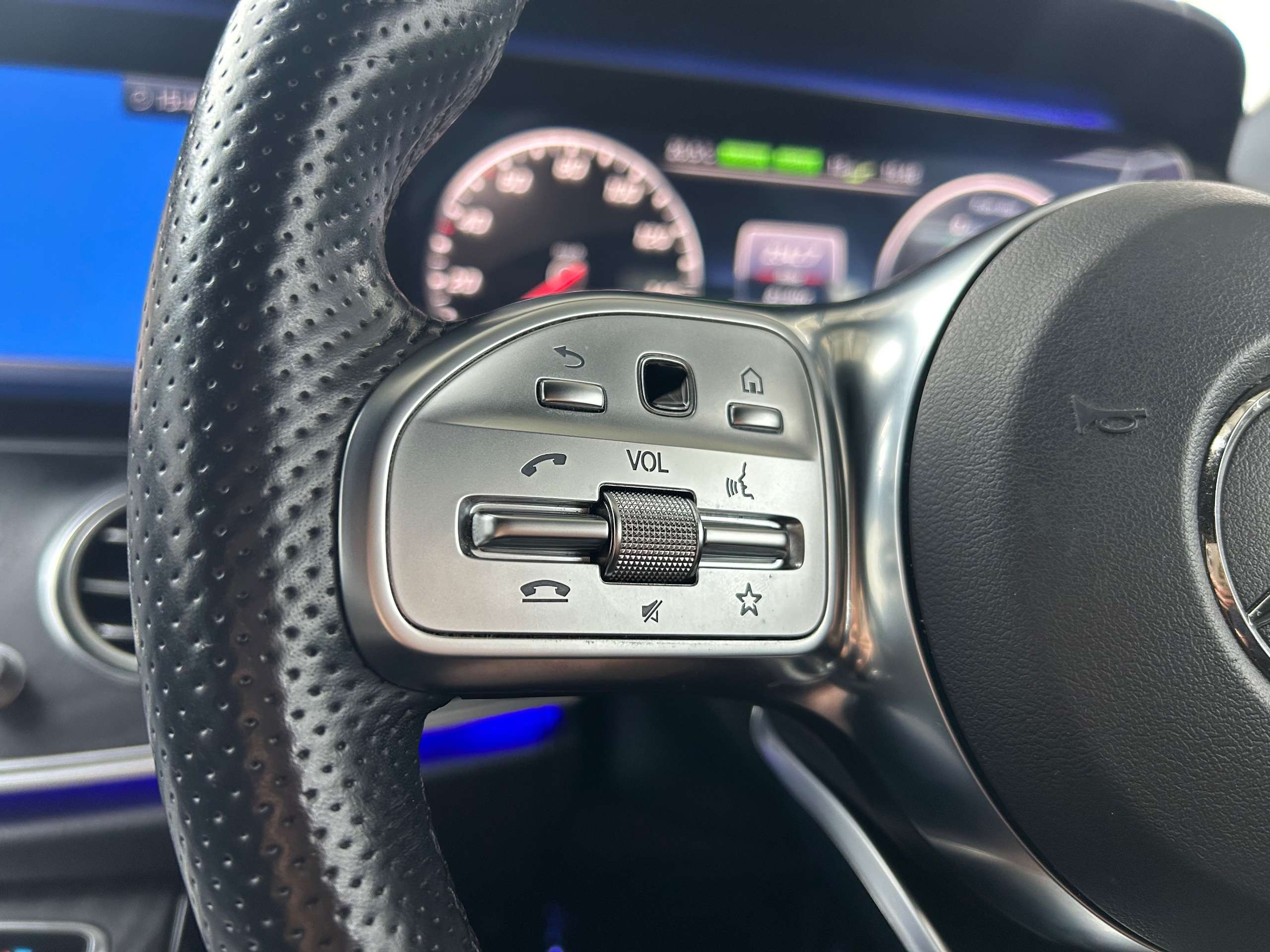 2019 MERCEDES-BENZ E CLASS 2019 MERCEDES-BENZ E CLASS